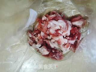 青椒炒肉丝的做法步骤：3