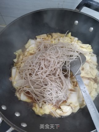 白菜炖粉丝的做法步骤：5