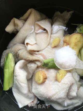 红油羊肚的做法步骤：10