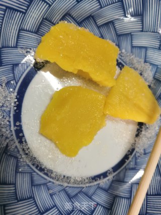 糖壳玉米粑的做法步骤：2