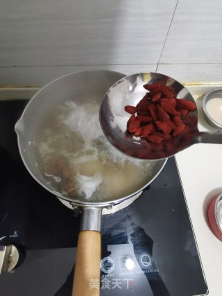 桂圆枸杞汤的做法步骤：5