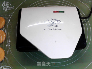 德式火腿夹心红薯华夫饼的做法步骤：13