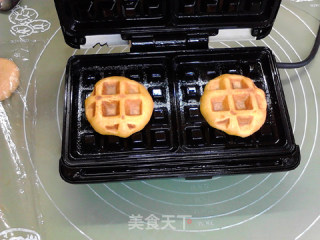 德式火腿夹心红薯华夫饼的做法步骤：16