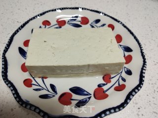 砂锅白菜炖豆腐的做法步骤：1