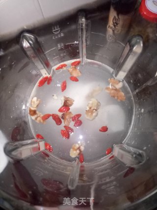 核桃山药米糊的做法步骤：2