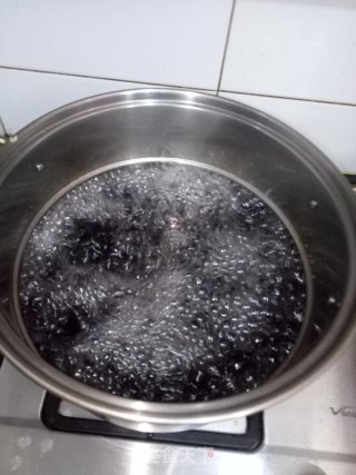 黑米粥的做法步骤：4