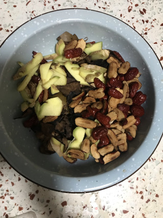 秋梨膏的做法步骤：5