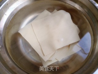 豆腐卷的做法步骤：2