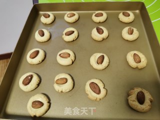 杏仁饼干的做法步骤：15