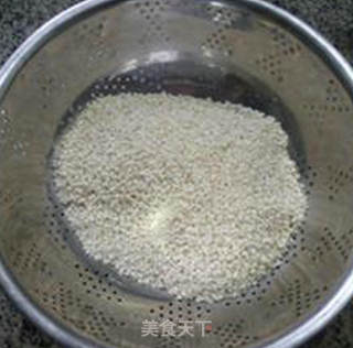 花生仁红豆沙糯米粽的做法步骤：1