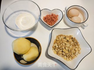 早餐燕麦土豆鸡蛋饼的做法步骤：1