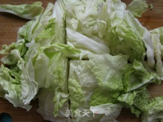 白菜虾丸汤的做法步骤：1
