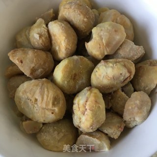 香菇板栗烧肉的做法步骤：2