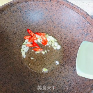酸辣藕丁的做法步骤：4