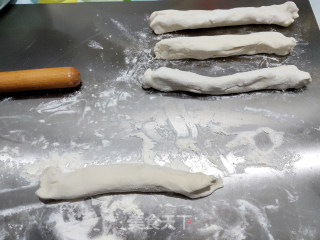 自己擀皮的酸汤水饺的做法步骤：4