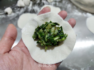 自己擀皮的酸汤水饺的做法步骤：7