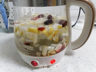雪梨红枣饮的做法步骤：4