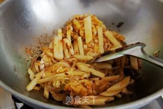酸菜炖土豆的做法步骤：4