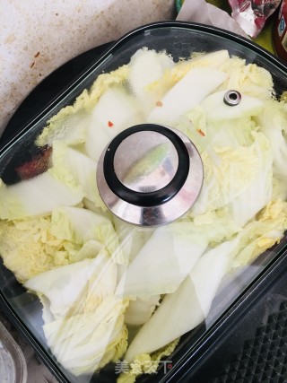 白菜萝卜炖粉条的做法步骤：5