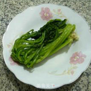 甜不辣雪菜炒饭的做法步骤：2