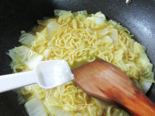 大白菜车仔面的做法步骤：8