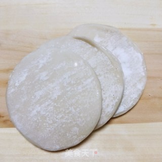 白菜肉馅饺子的做法步骤：7