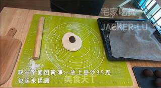 红豆沙面包卷，新手学烘焙，晚上发面早上做，节省时间还方便。的做法步骤：8
