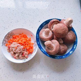 香菇胡萝卜酿肉的做法步骤：1