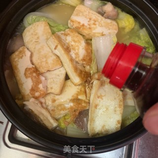 白菜豆腐粉条煲的做法步骤：11