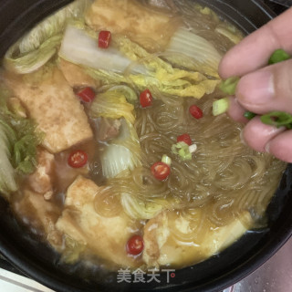 白菜豆腐粉条煲的做法步骤：13