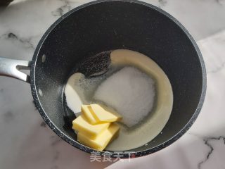 焦糖杏仁糯米船的做法步骤：2