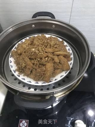 粉蒸肉的做法步骤：4