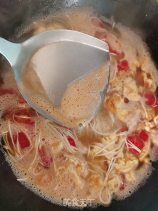 番茄鸡蛋面的做法步骤：6