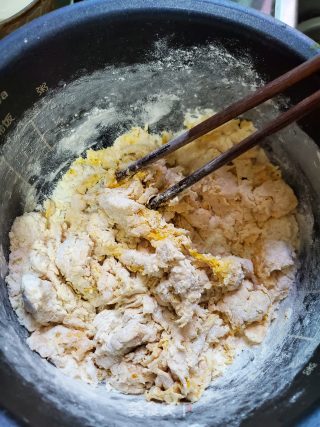 猪肉梅干菜南瓜包子的做法步骤：5