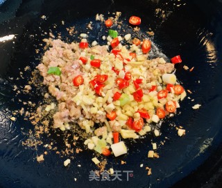 火麻仁酱香魔芋烧豆腐的做法步骤：3