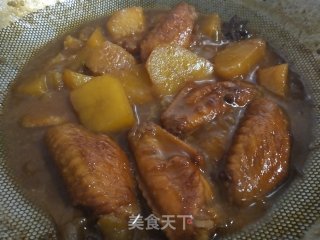 红烧鸡翅土豆的做法步骤：8