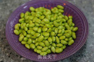 香辣毛豆米炒小鱼干的做法步骤：3