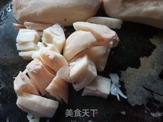 赤小豆莲藕猪骨汤的做法步骤：1