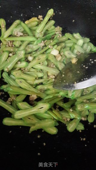 肉末炒刀豆的做法步骤：6