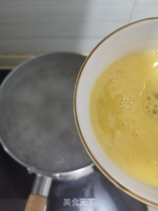 锅巴泡汤米的做法步骤：2