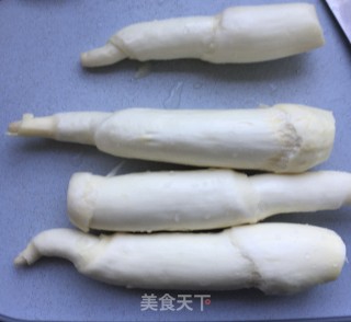 肉丝炒茭白的做法步骤：3