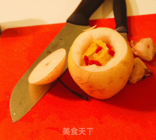 炖梨的做法步骤：3