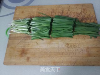 凉拌韭菜的做法步骤：2