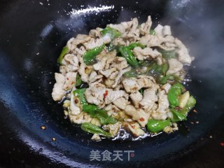 青椒肉片的做法步骤：7
