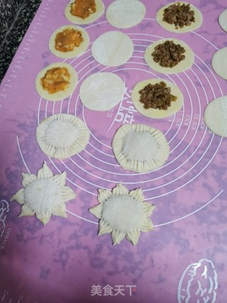 太阳花锅贴的做法步骤：7