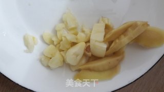 莴笋炒肉的做法步骤：3