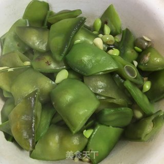 豉香青椒烧扁豆的做法步骤：4