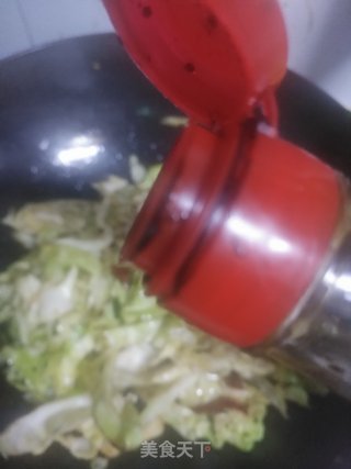 酸辣圆白菜的做法步骤：8