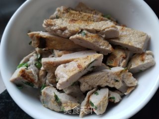 鱼饼炒紫菜花的做法步骤：6