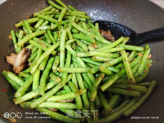 五花肉烧豆角的做法步骤：7